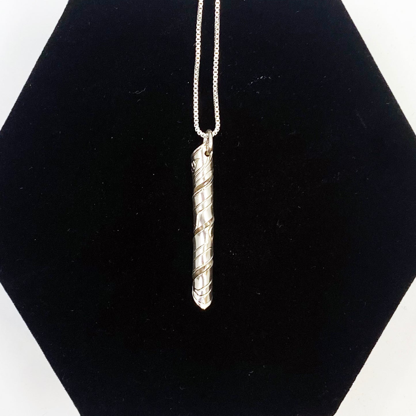 EAGLE COIL NECKLACE