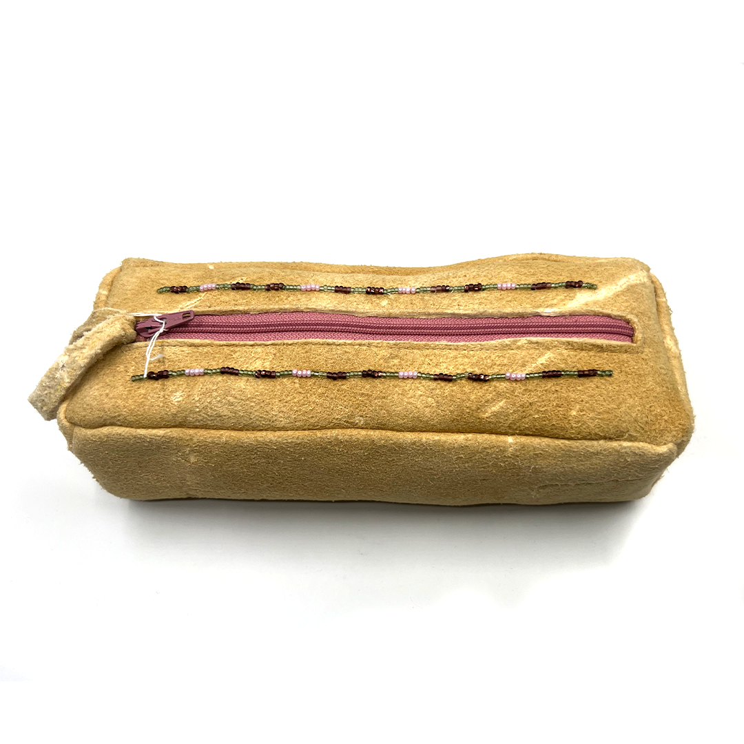 LARGE RECTANGULAR BAG WITH PARALLEL BEADS
