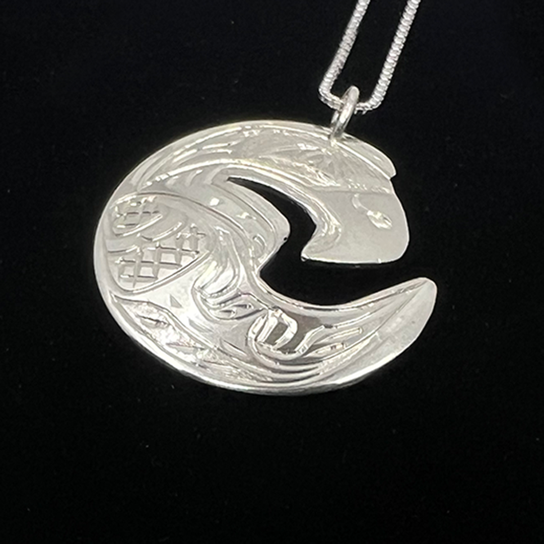 EAGLE CUT OUT NECKLACE