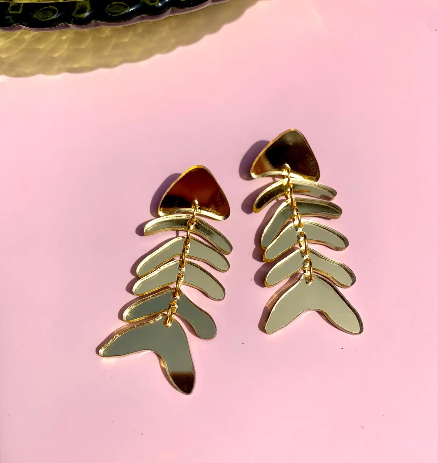 FISH BONE EARRINGS