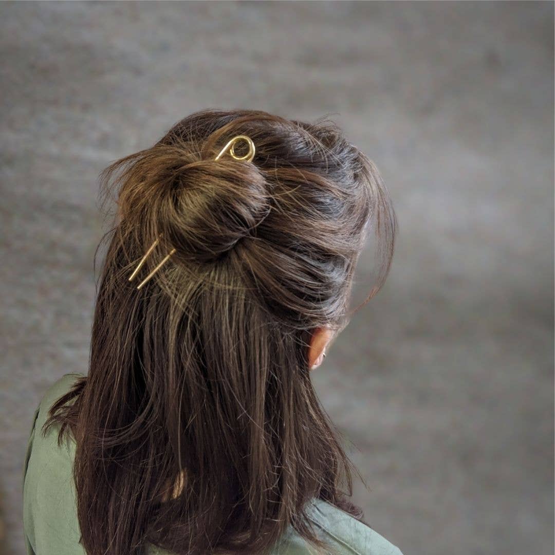 SAFETY PIN HAIR FORK