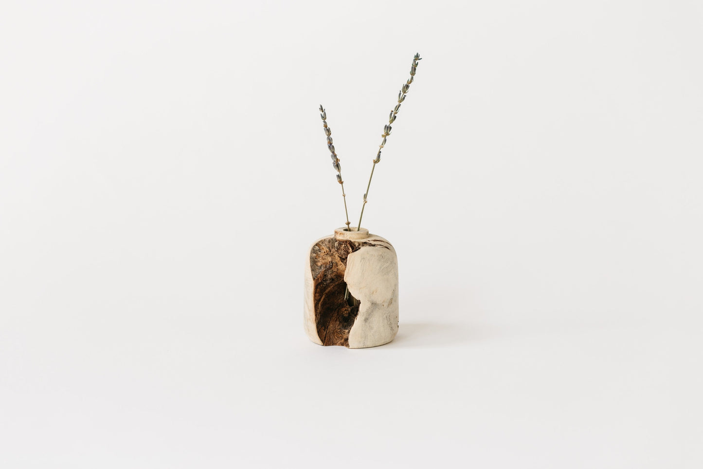 BUCKEYE BURL BUD VASE