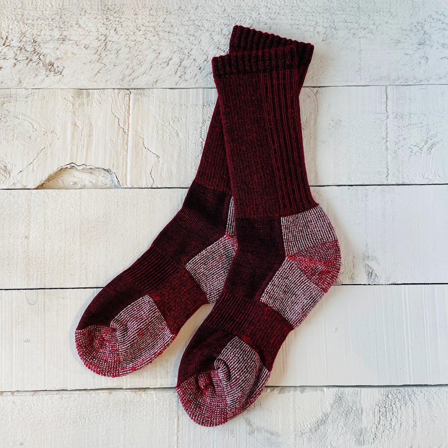 MERINO HIKING SOCKS