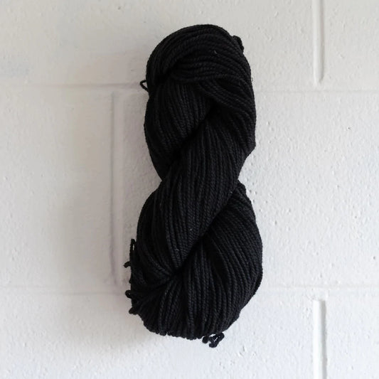 HERITAGE YARN // BLACK