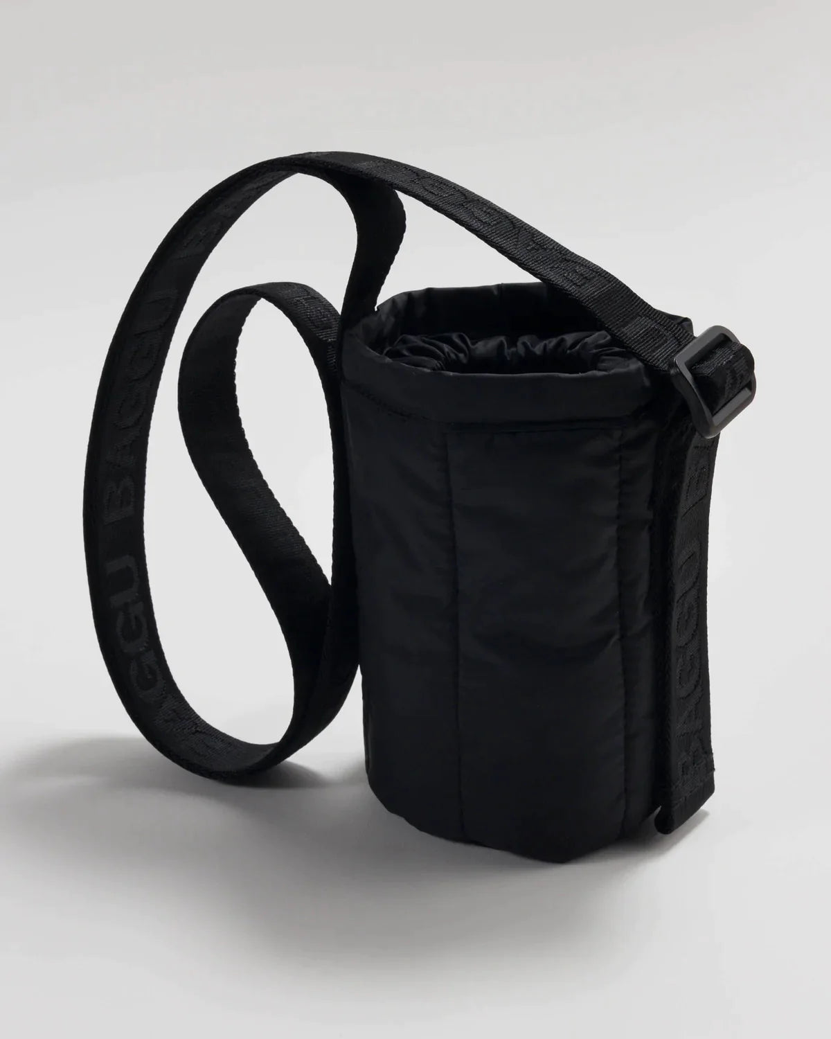 PUFFY WATER BOTTLE SLING // BLACK